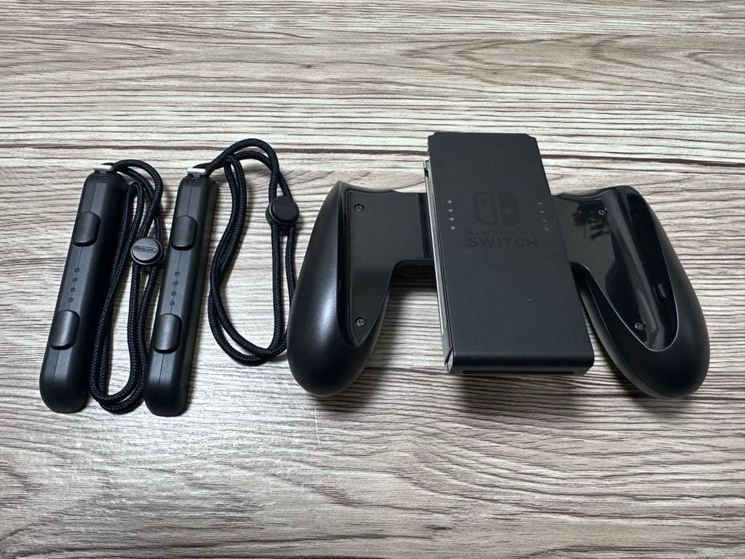 Nintendo Switch 本体 青赤 Joy-Con 画面保護グラス付