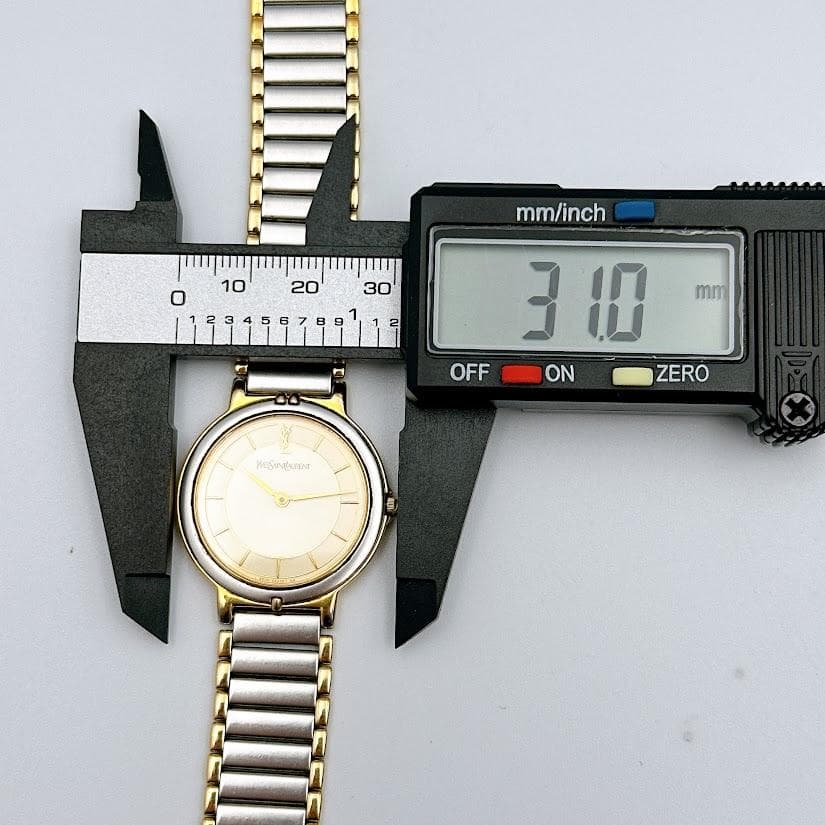 イヴサンローラン 腕時計 ユニセックス メンズ レディース 箱 コマ付 動作良好