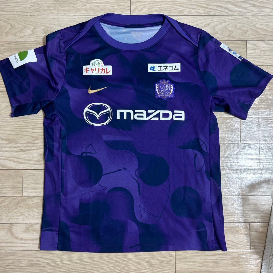 b*1様 サンフレッチェ広島 ウェア