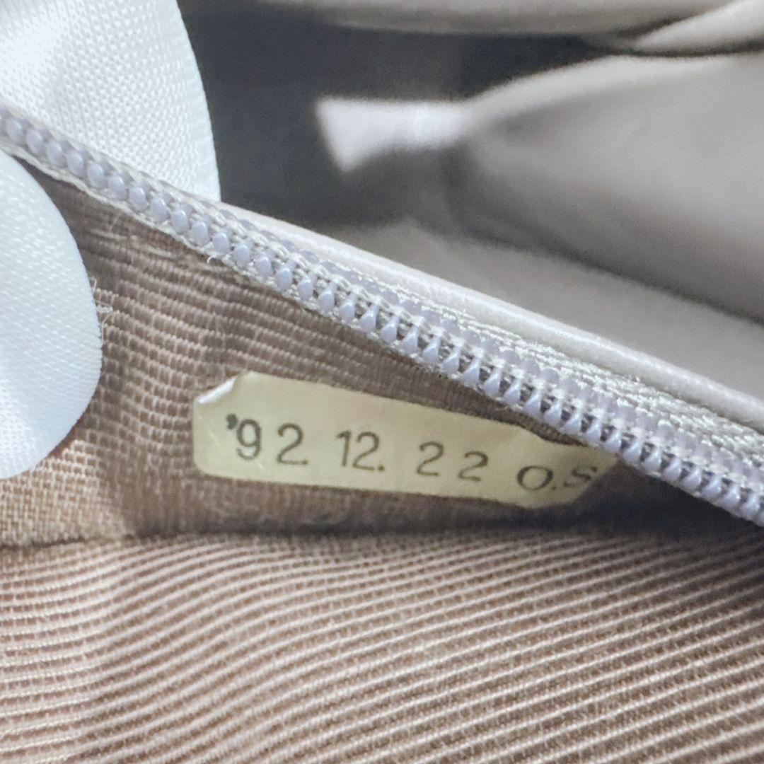 D*A様 CHANEL グレー スエード ショルダーバッグ マドモアゼル