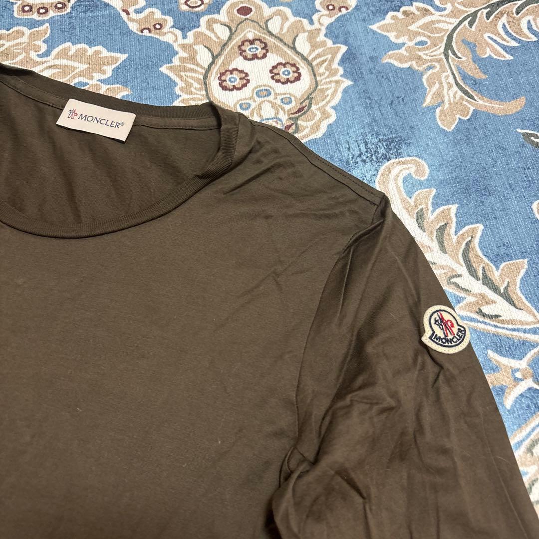 MONCLER ダークグリーン 長袖Tシャツ