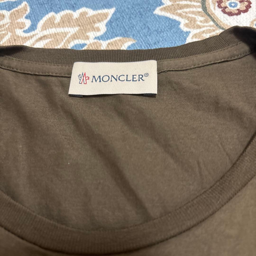 MONCLER ダークグリーン 長袖Tシャツ