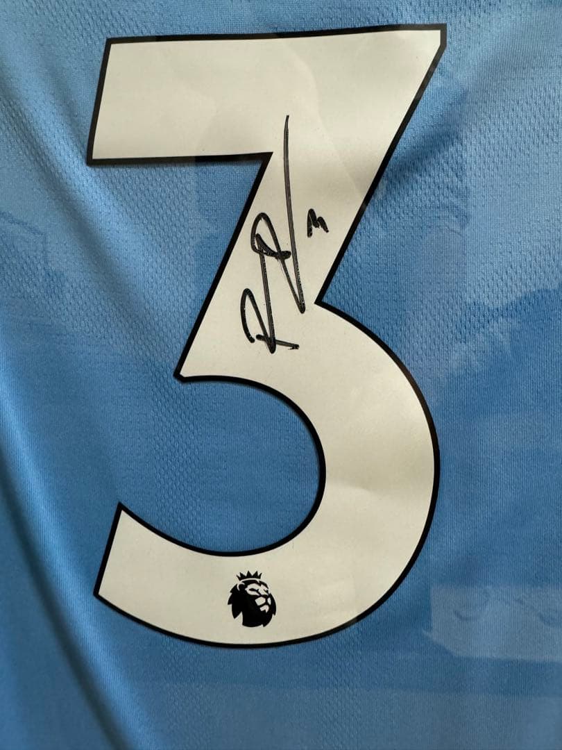 マンチェスター・シティ RÚBEN サイン入りジャージ 3番