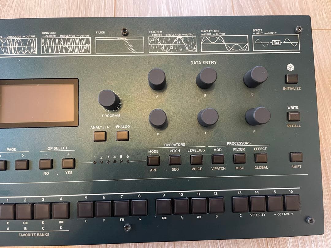 【美品】KORG opsix module シンセサイザー