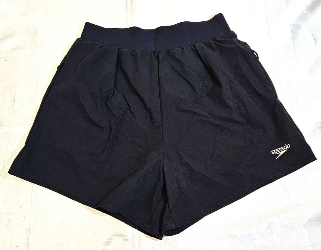 新品　タグ付き　SPEEDO　スピード　フィットネス水着　エアパ　Mサイズ