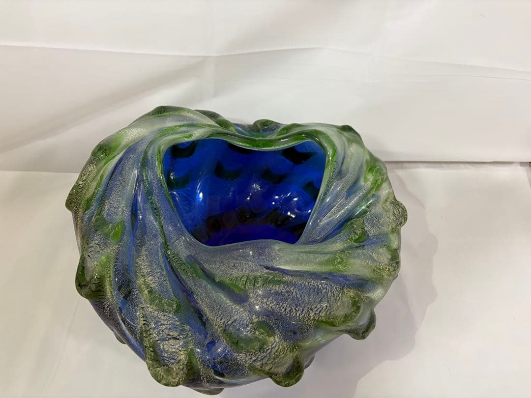 【稲嶺盛吉】琉球ガラス　壺②