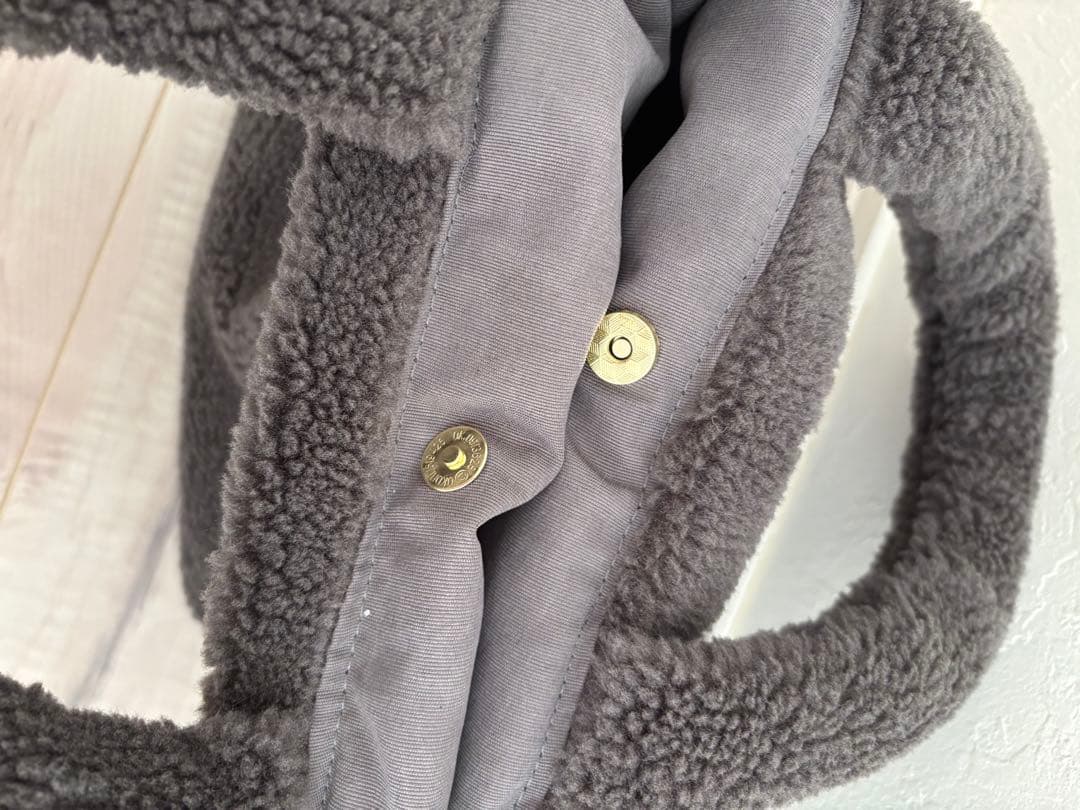 PRADA☆ノベルティ☆ボア☆トートバッグ　テディ　ダークグレー 新品