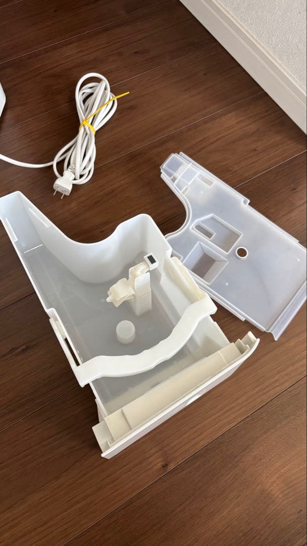 ダイキン 除湿機 MC77UUKS-W 2018年製