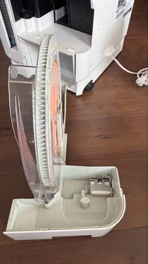 ダイキン 除湿機 MC77UUKS-W 2018年製