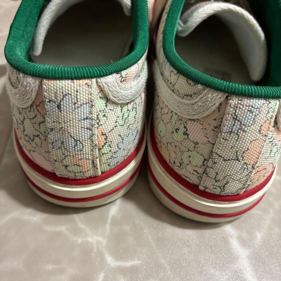 GUCCI テニス1977 スニーカー 花柄36＋　(箱　袋　紐付き)