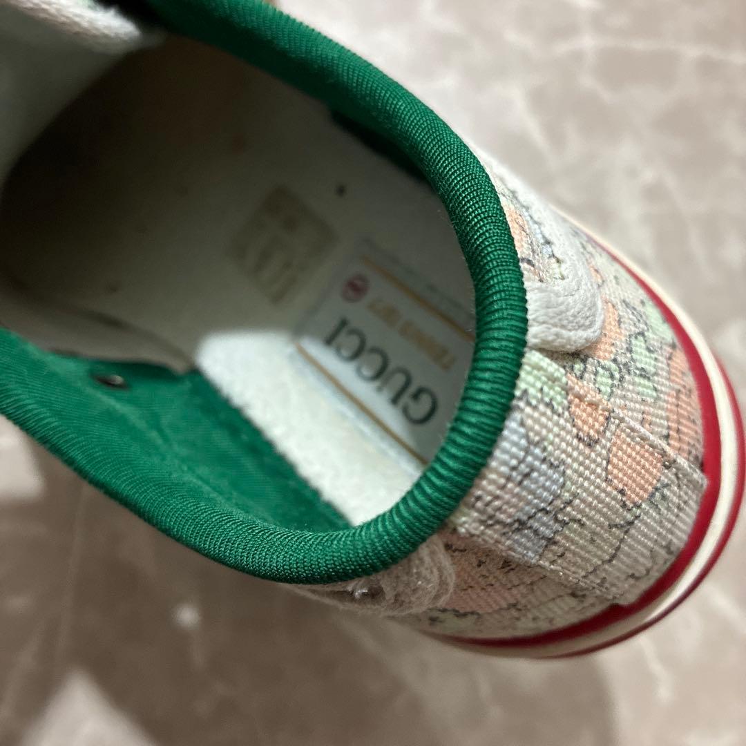 GUCCI テニス1977 スニーカー 花柄36＋　(箱　袋　紐付き)
