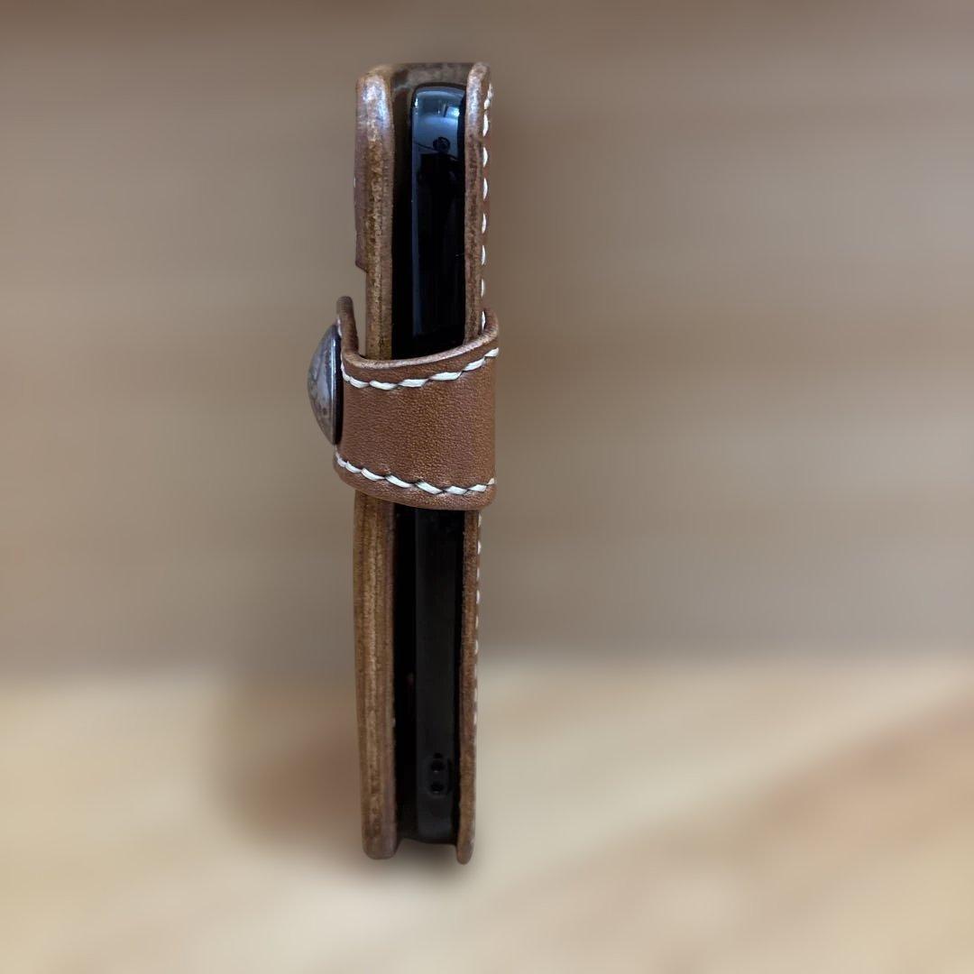 iPhone 16 e 手帳型　ケース　栃木レザー　ウォレットステッチ修理