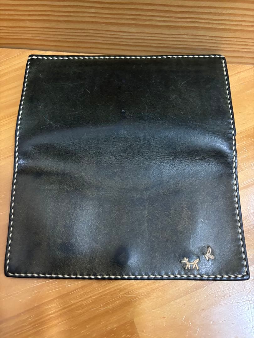 iPhone 16 e 手帳型　ケース　栃木レザー　ウォレットステッチ修理