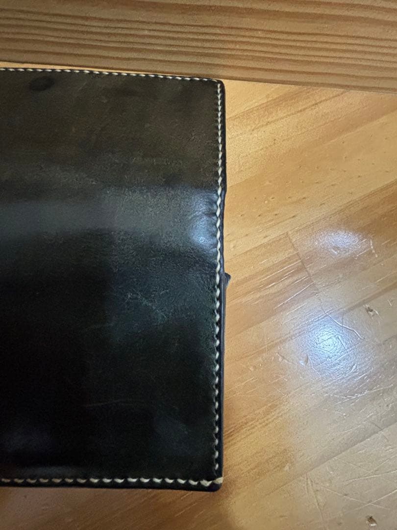 iPhone 16 e 手帳型　ケース　栃木レザー　ウォレットステッチ修理