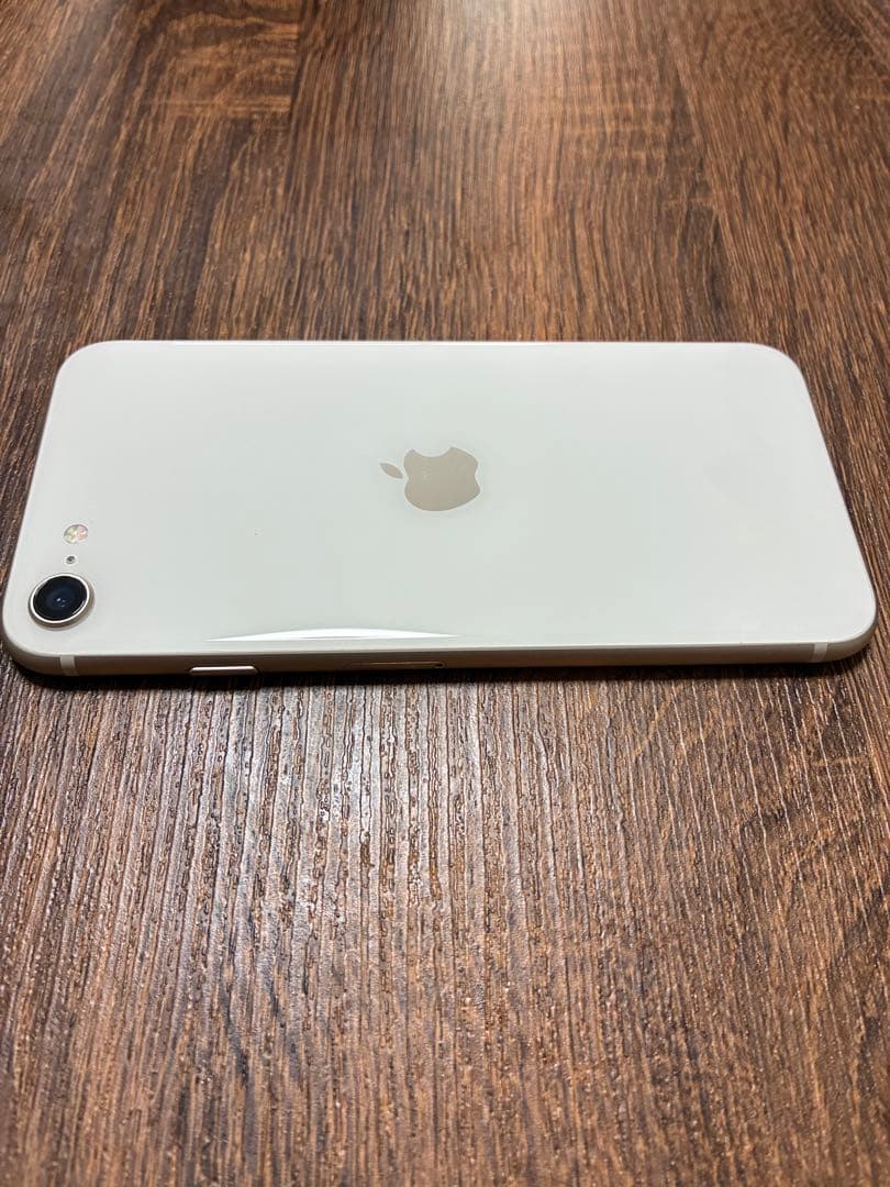 Apple iPhone SE (第3世代) 128GB スターライト 箱付属品