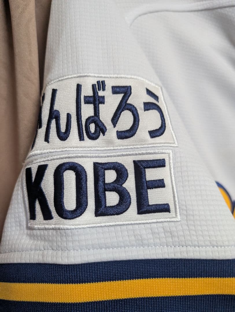 オリックス•ブルーウェーブ 復刻ユニフォーム XOサイズ 19 山岡泰輔投手