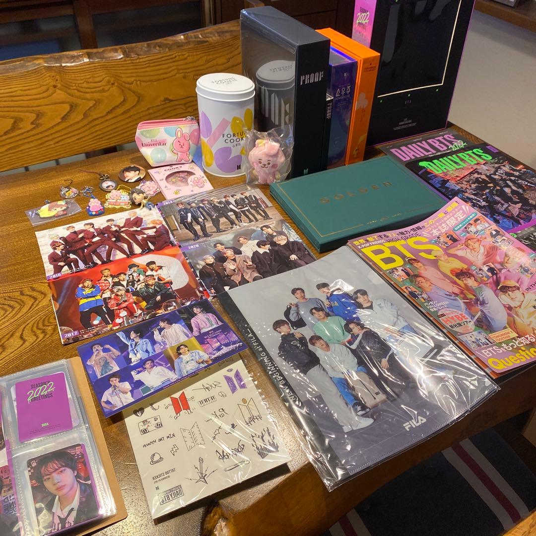 BTS DVD CD グッズ トレカ盛りだくさん