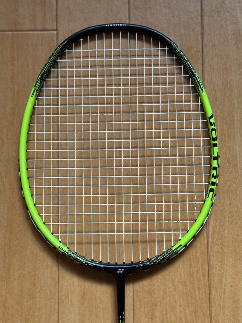 【廃盤品】YONEX VOLTRIC30 ボルトリック30 5UG5 イエロー
