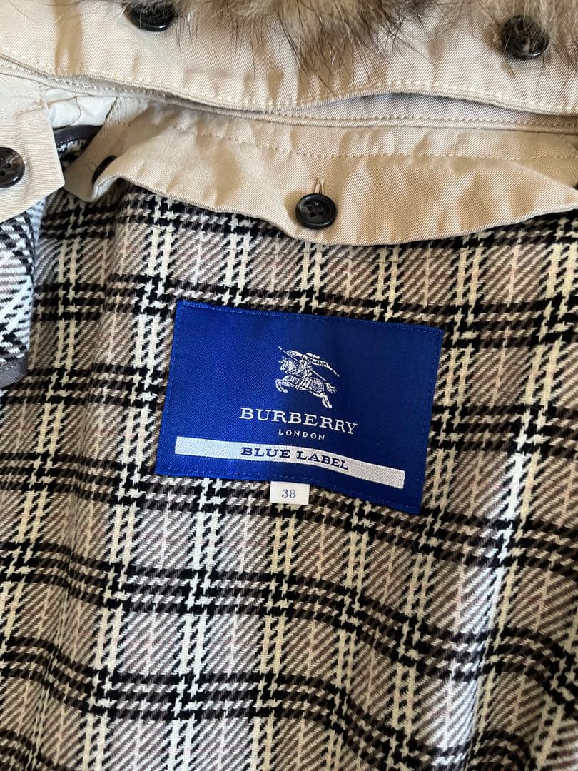 よっちゃん　バーバリーロンドンライナートレンチコート