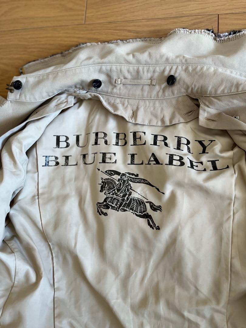 よっちゃん　バーバリーロンドンライナートレンチコート