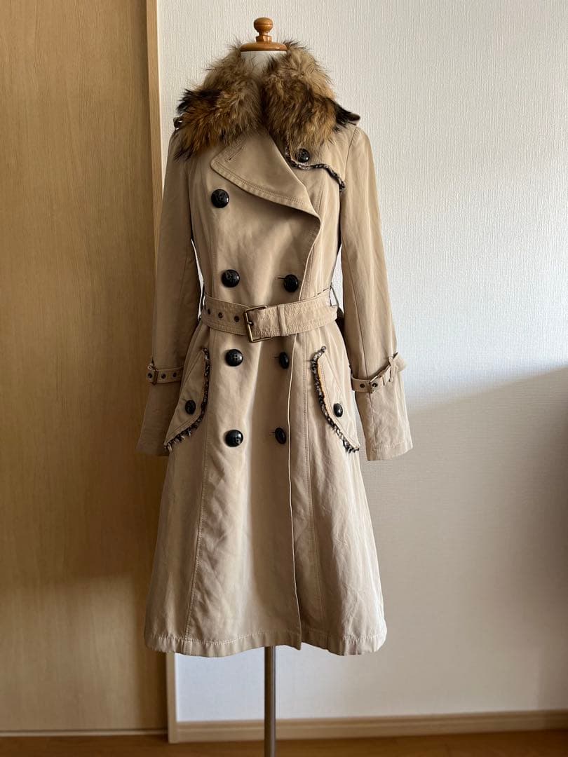 よっちゃん　バーバリーロンドンライナートレンチコート