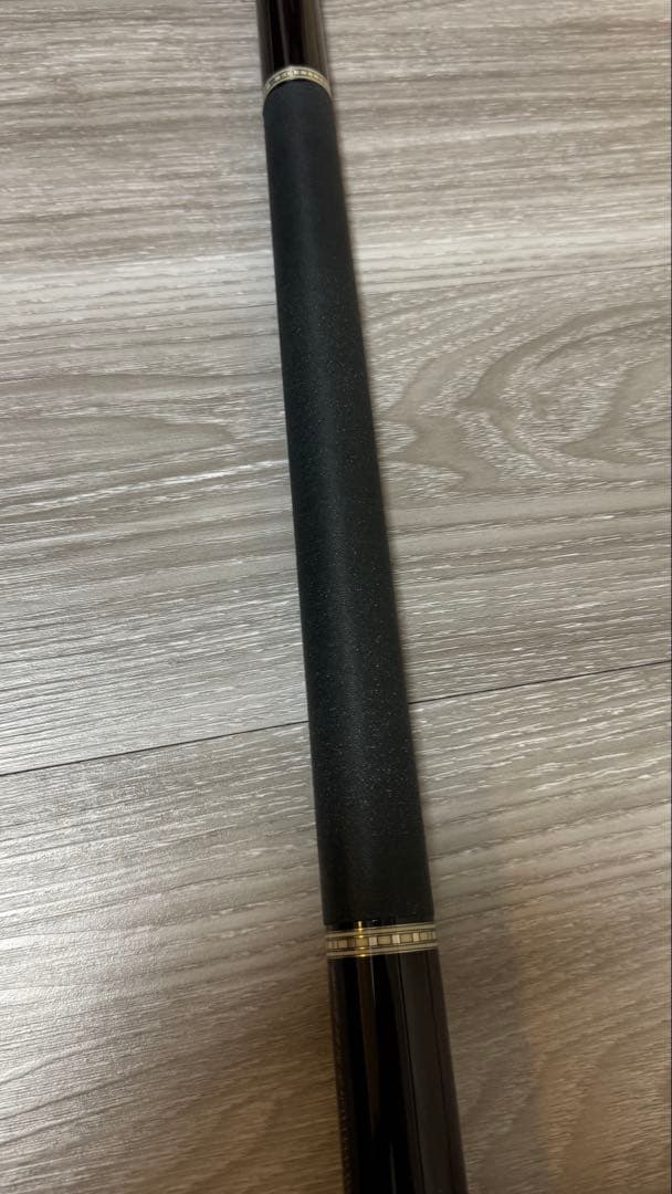 ビリヤードキューセットとケース