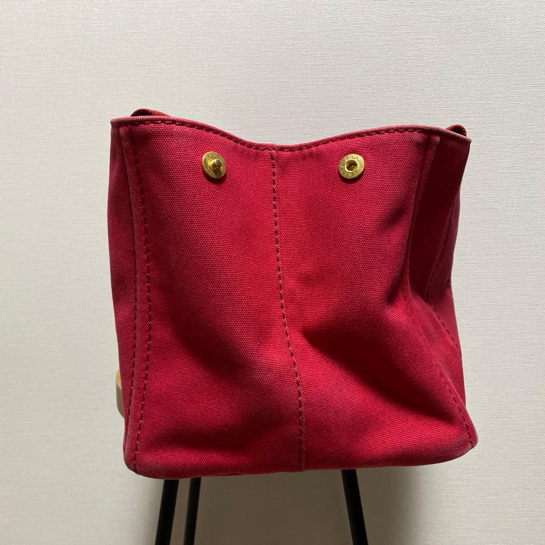 PRADA カナパトート　Ｍサイズ