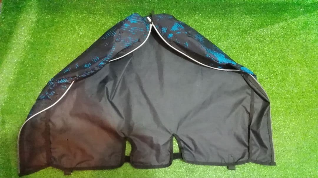 OUUL LONDON CALIFORNIA TOKYO　キャディバッグ　軽量