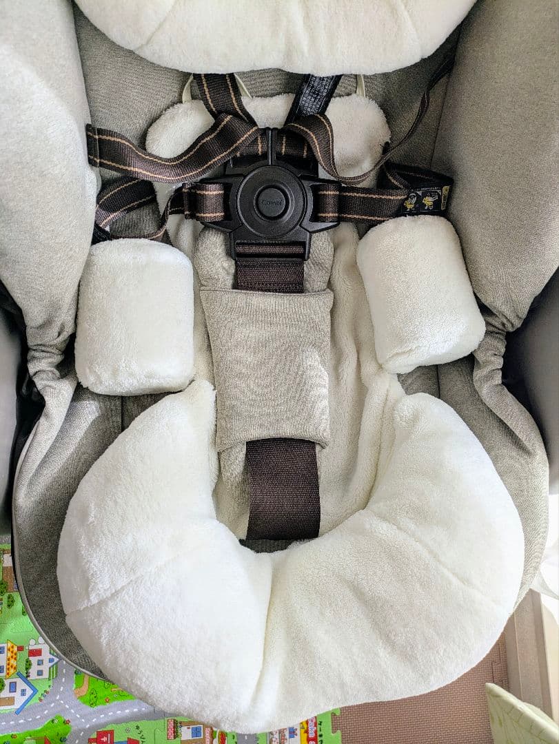 Combi ネムリラ AUTO SWING BEDi EG 電動