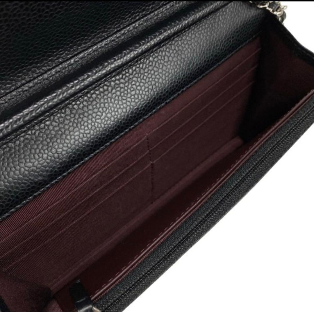 CHANEL ノベルティチェーンウォレット