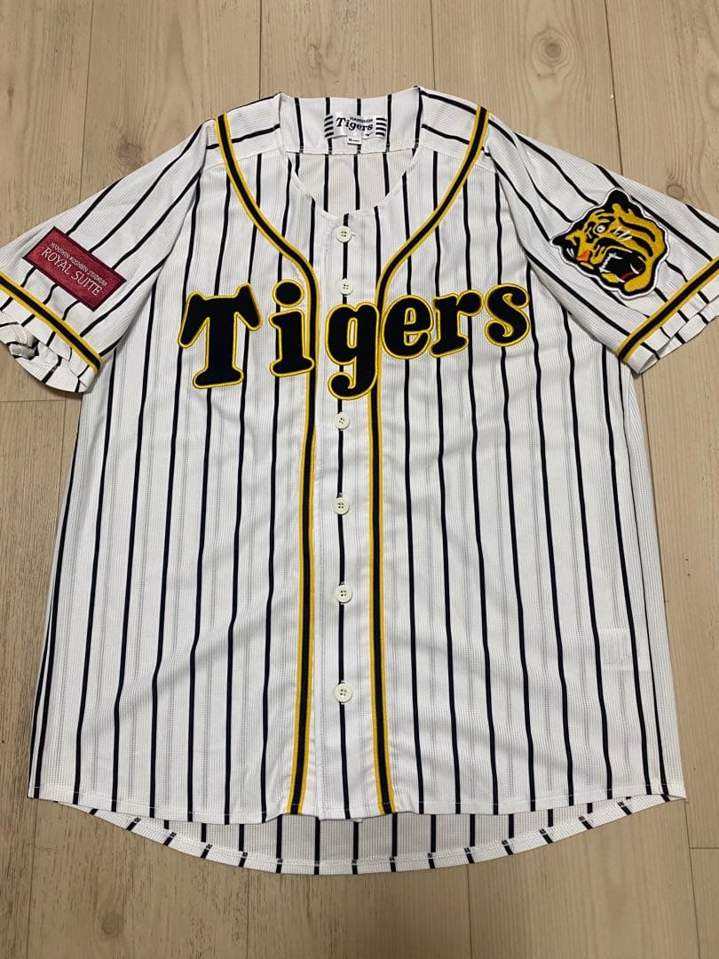阪神タイガースユニフォーム 【ロイヤルスイート】 希少tigersホームMサイズ