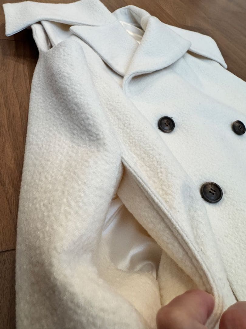 大幅値下げ‼︎shirocon☆yori☆コクーンジレ☆ビッグ襟 ホワイト