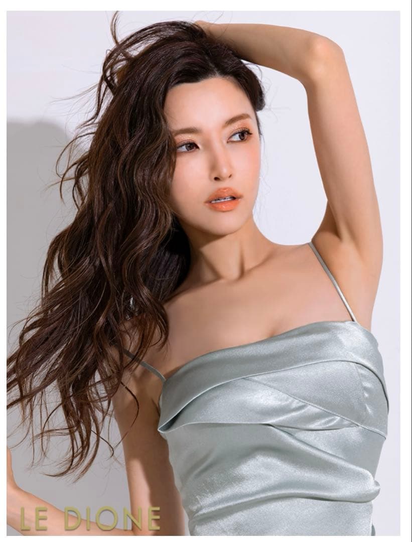 【LE DIONE】サテンアシンメトリースカートドレス