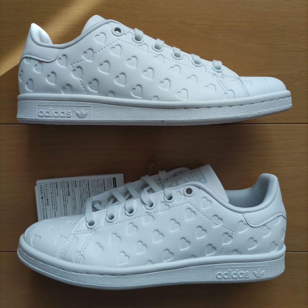 未使用☆23.5㎝☆ハート型押し☆スタンスミス☆アディダス