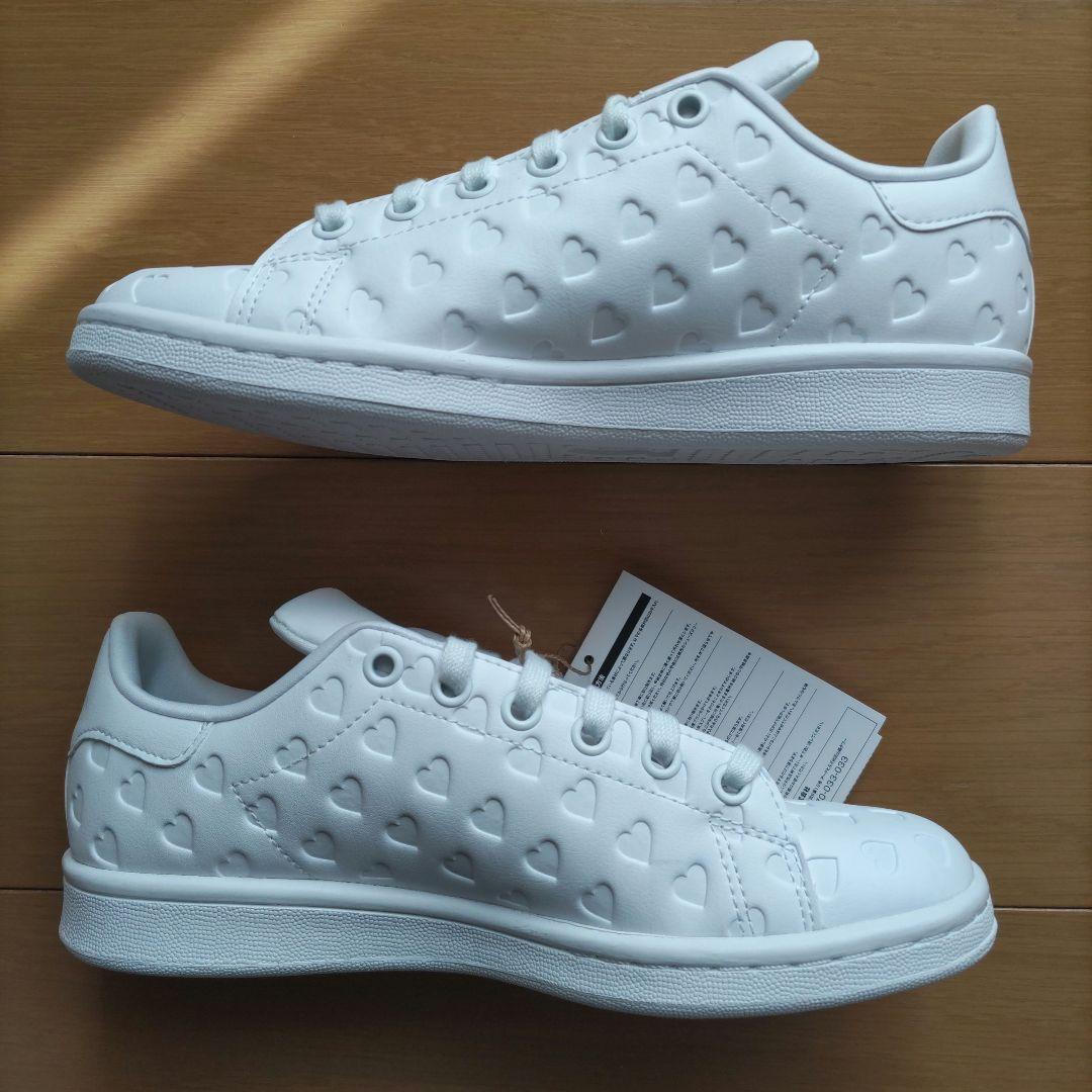 未使用☆23.5㎝☆ハート型押し☆スタンスミス☆アディダス