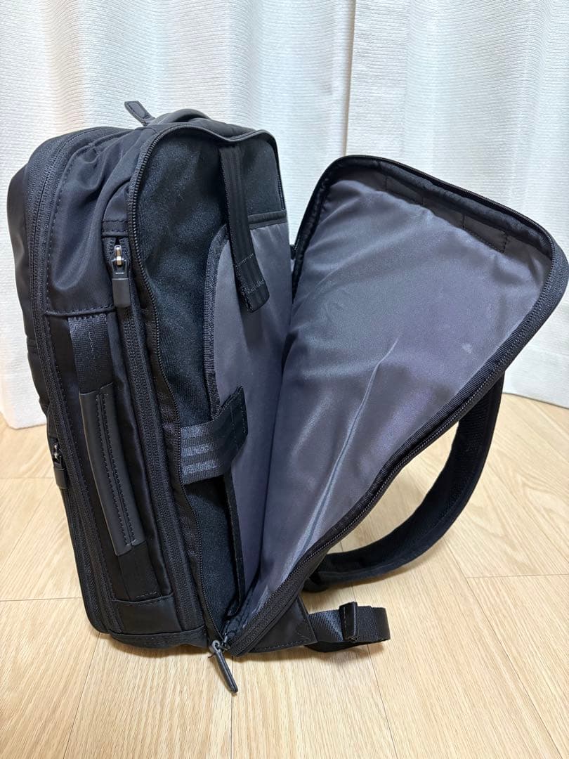 【Kenichiro】ガジェタブルRリュック 11L A4ファイル