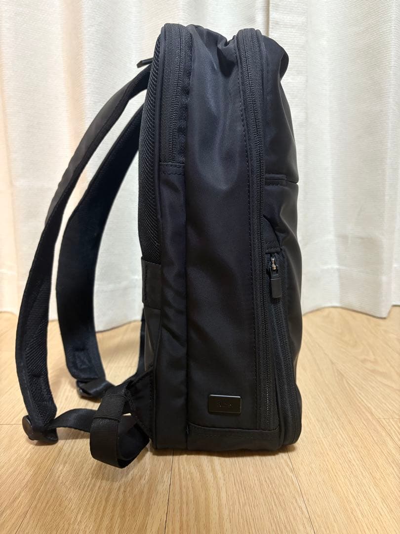 【Kenichiro】ガジェタブルRリュック 11L A4ファイル