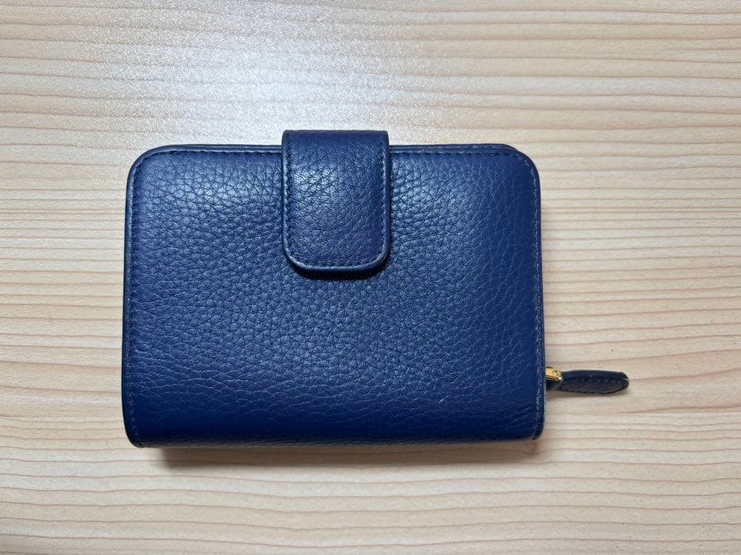 PRADA ネイビー 二つ折り財布