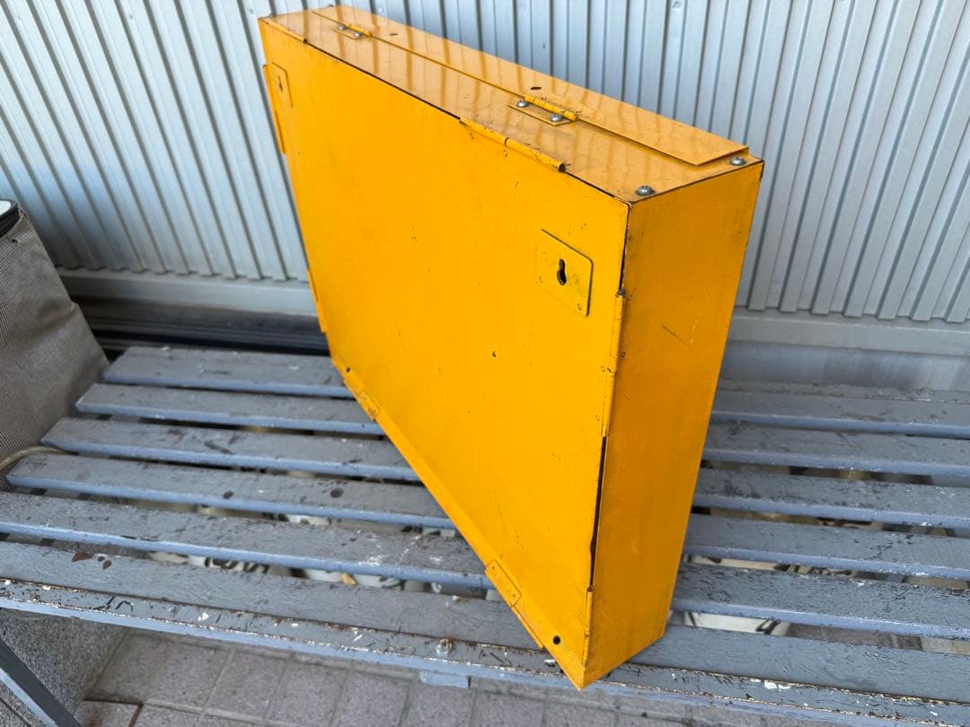 ⭐︎ 値下⭐︎NGK プラグ陳列ケース