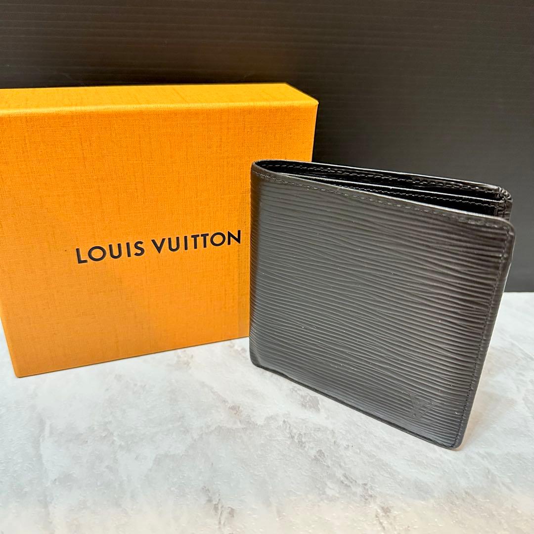 LOUISVUITTON 財布 エピ レザー ブラック ノワール 二つ折り