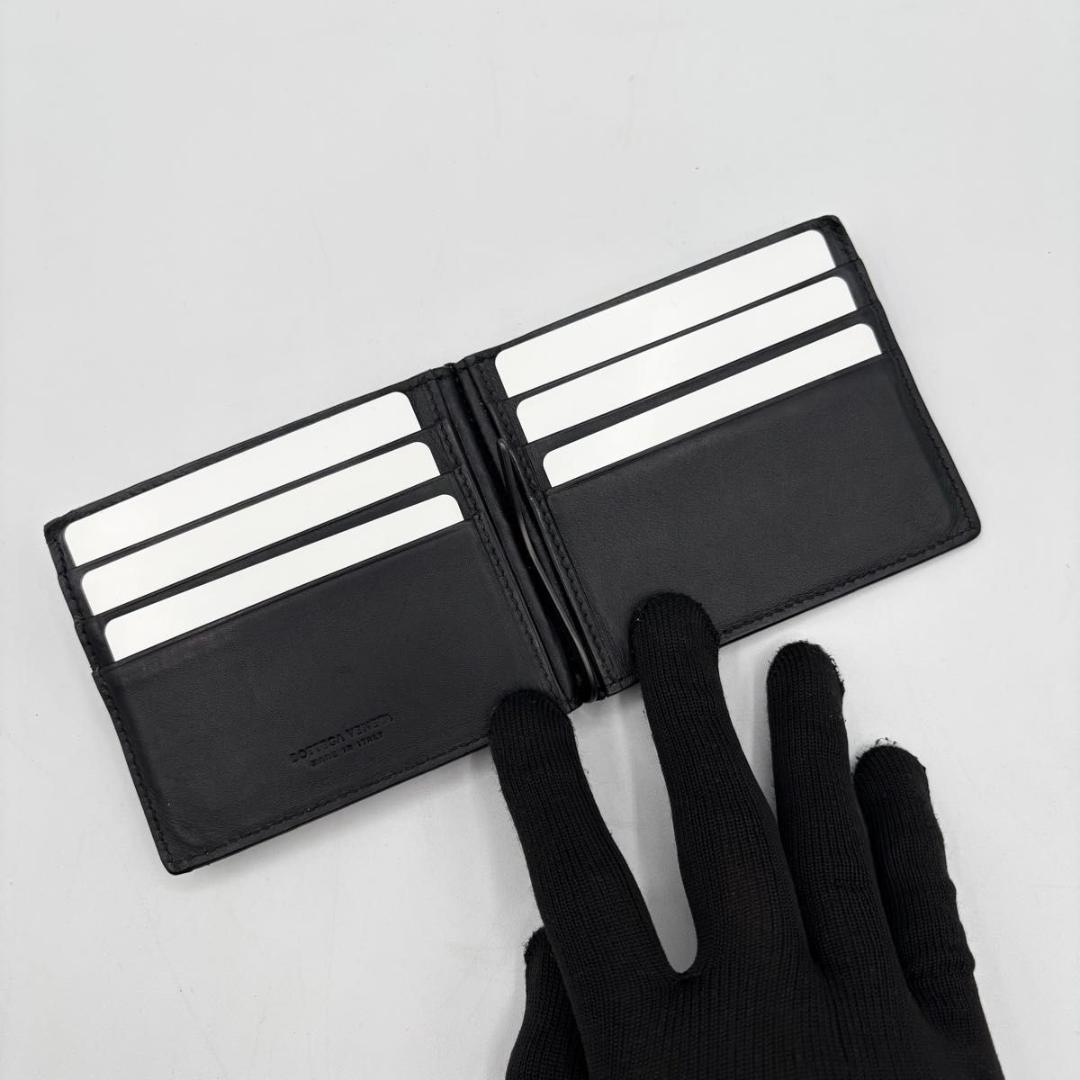 美品　ボッテガヴェネタ　イントレチャート　マネークリップ　折り財布　黒　お札入れ