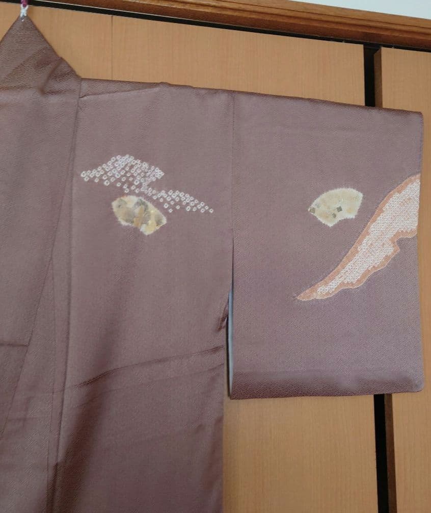 【お買い得品】訪問着　駒刺繍　絞り　流水花文　正絹　袷　唐織六通袋帯