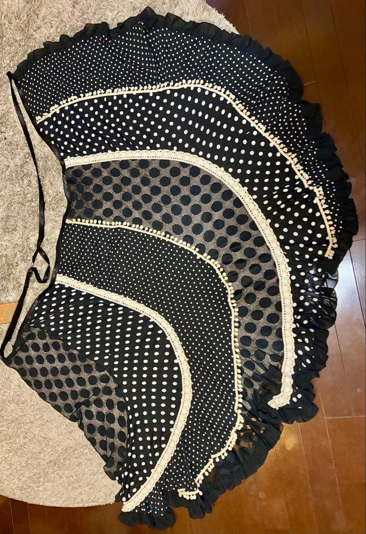 【美品】ソニアジョーンズ　黒ドット柄　巻きスカート