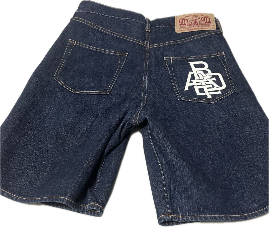 アベイシングエイプ デニムショートパンツ ロゴプリント