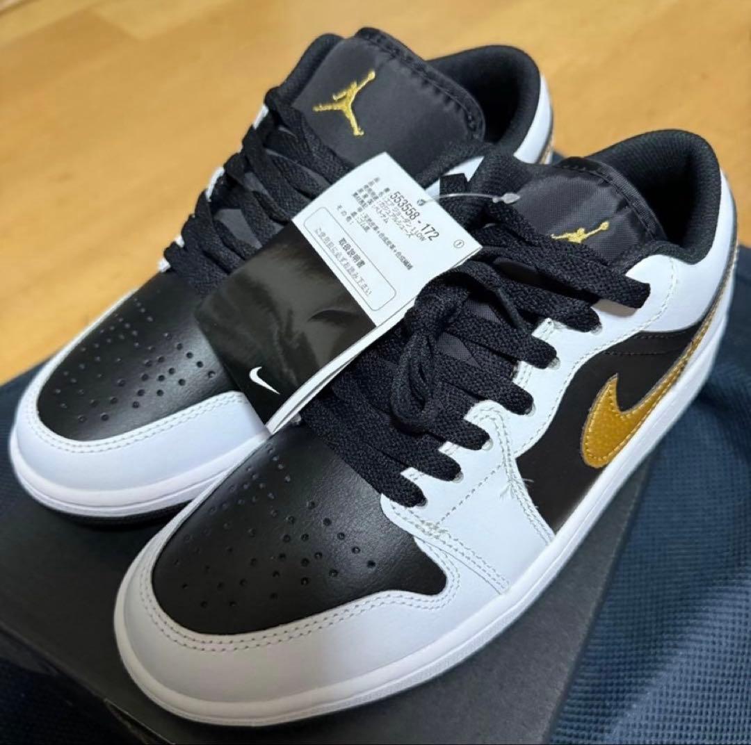 【新品未使用】NIKE AIR JORDAN ホワイトメタリックゴールドブラック