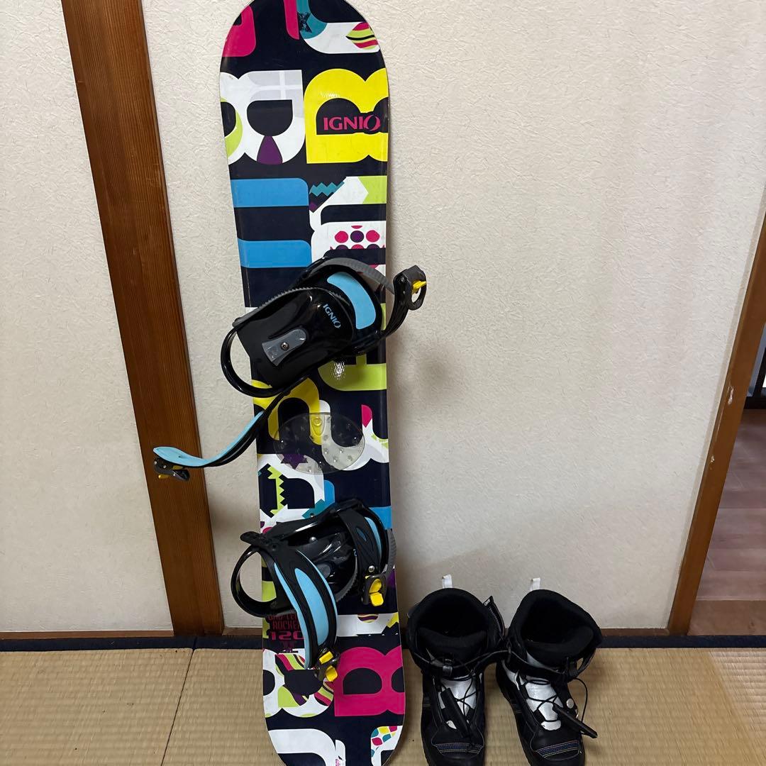 【初心者におすすめ！】IGNIO スノーボードとブーツとカバーの3点セット