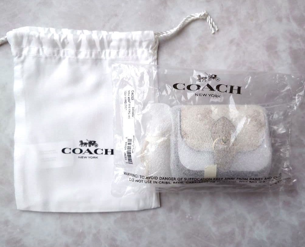 新品　COACH　ミニ ビート バッグ チャーム ホース アンド キャリッジ