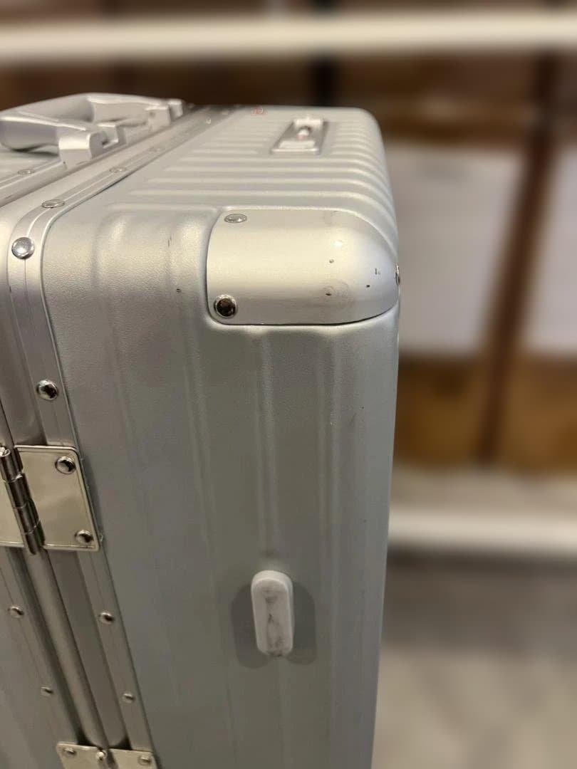 リベティ多機能キャリーケース【マットシルバーМ】B2　TSAロック　スーツケース