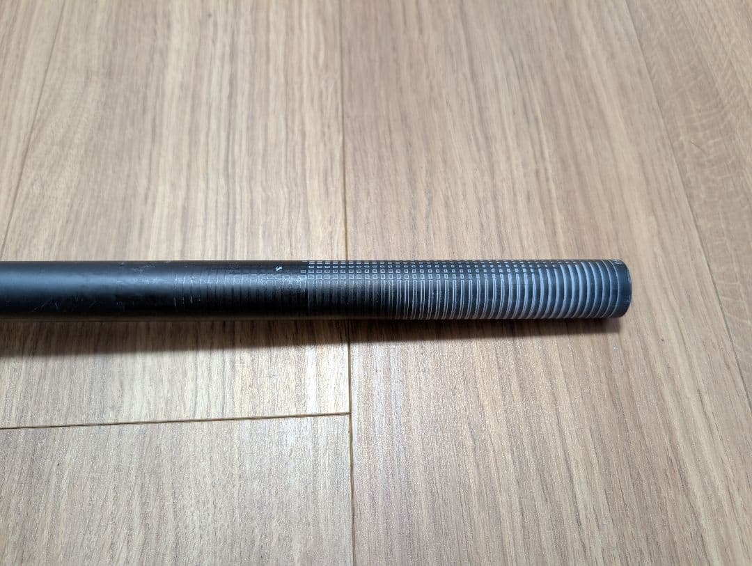 OneUp Carbon Handlebar 20mmライズ 750mm幅