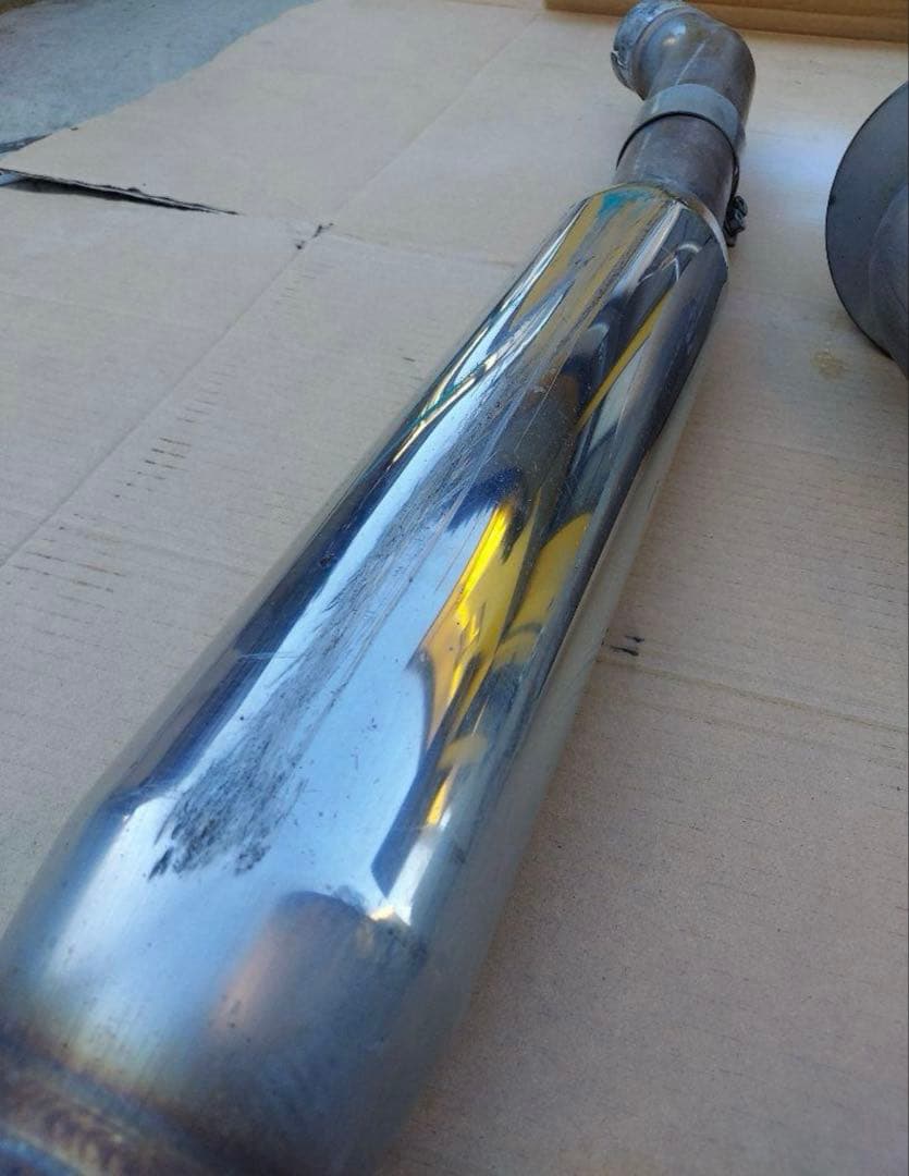 VAB WRXSTI フジツボマフラー ※凹みあり　白猫